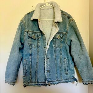 Vintage denim jacket Sherpa lined medium